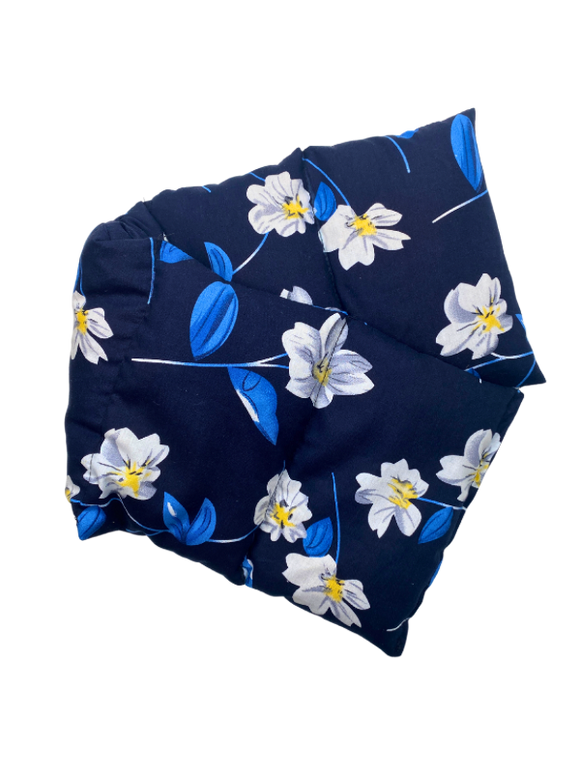 Varmepude - Blå med hvide blomster